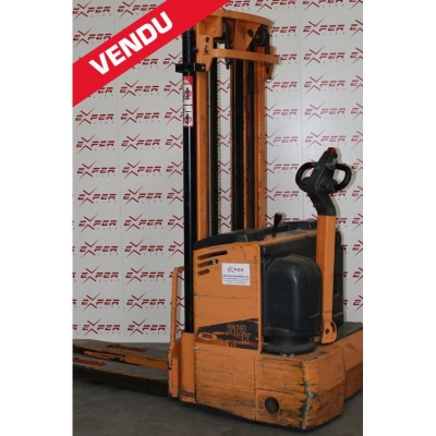 712 K-OC - Gerbeur électrique accompagnant OMG 1200 kg