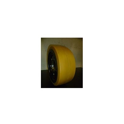 Roue motrice anti trace en caoutchouc