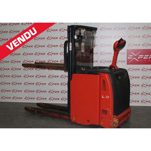 Gerbeur électrique accompagnant FENWICK 1200 kg