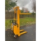Gerbeur semi-électrique d'occasion MIC 1000 kg