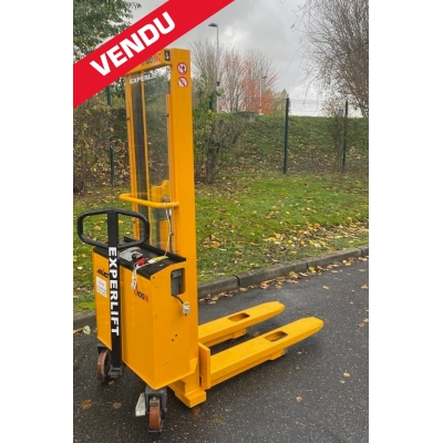 Gerbeur semi-électrique d'occasion MIC 1000 kg
