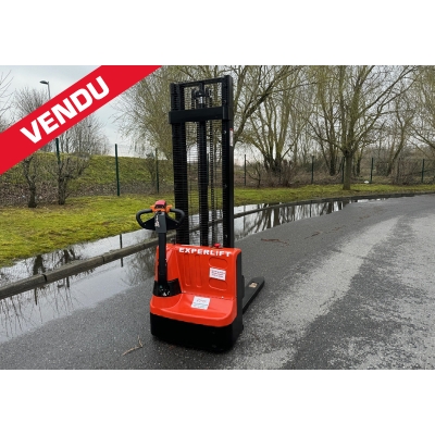 Gerbeur électrique d'occasion 1200 kg - HELI