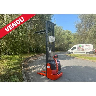 Gerbeur électrique 1200 kg d'occasion Fenwick